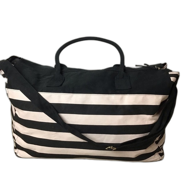 Victoria’s Secret Weekender Bag XL, & Small Zip Bag New - Picture 3 of 8